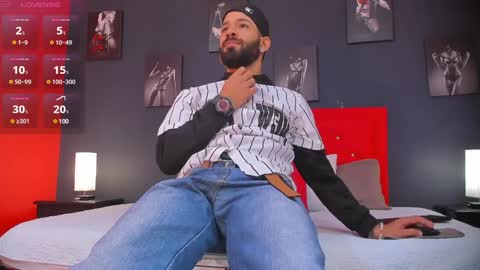 Snapshot of thiagomez17 chatting on 12-17-24, 12:33 Thia Gomez online show from 12-17-24, 12:33