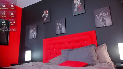 Snapshot of thiagomez17 chatting on 12-29-24, 03:24 Thia Gomez online show from 12-29-24, 03:24