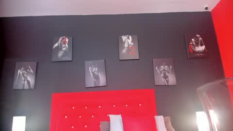 Snapshot of thiagomez17 chatting on 01-13-25, 12:13 Thia Gomez online show from 01-13-25, 12:13