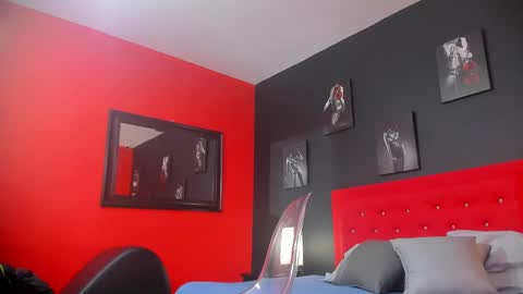 Snapshot of thiagomez17 chatting on 02-20-25, 12:15 Thia Gomez online show from 02-20-25, 12:15