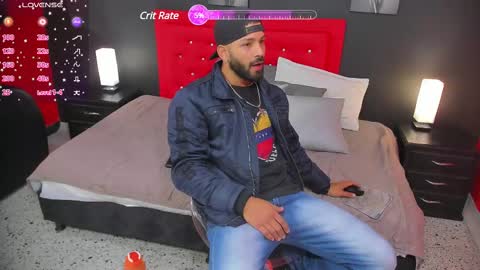 Snapshot of thiagomez17 chatting on 02-27-25, 12:23 Thia Gomez online show from 02-27-25, 12:23