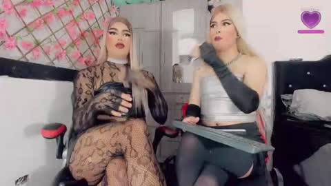 Snapshot of thiara_veky chatting on 07-20-26, 08:00 Thiara online show from 07-20-26, 08:00