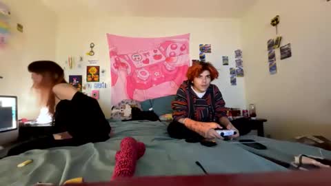 Snapshot of thick_as_fook chatting on 12-03-25, 01:35 thick_as_fook online show from 12-03-25, 01:35