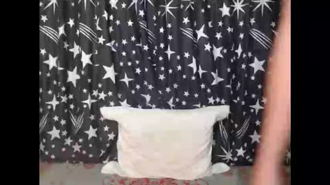 gil online show from 02-25-25, 10:50