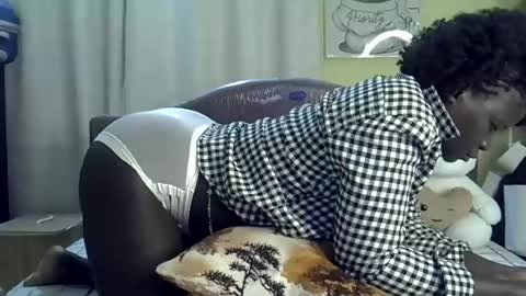 Snapshot of thickassvillageebony chatting on 06-23-26, 04:21 thickassvillageebony online show from 06-23-26, 04:21