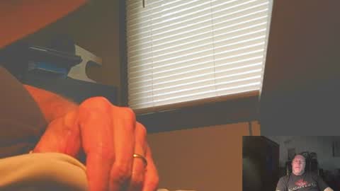 thickcock4u1105 online show from 04-01-26, 01:23