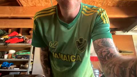 CaliLove916 online show from 03-03-25, 08:32