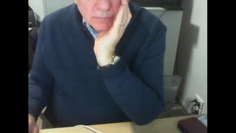 James online show from 08-06-26, 01:57