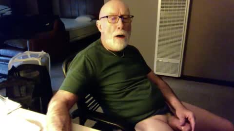 Snapshot of thickmorningwoodinyoualways chatting on 12-20-24, 04:14 Thickmorningwoodinyou always online show from 12-20-24, 04:14