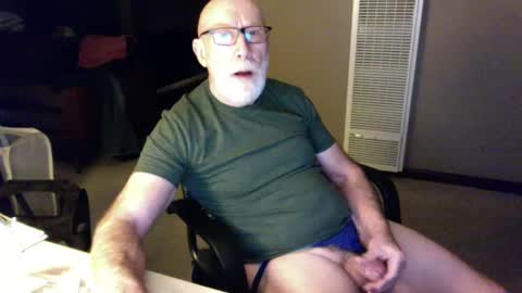 Snapshot of thickmorningwoodinyoualways chatting on 12-25-24, 03:38 Thickmorningwoodinyou always online show from 12-25-24, 03:38