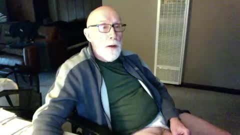 Snapshot of thickmorningwoodinyoualways chatting on 02-06-25, 06:02 Thickmorningwoodinyou always online show from 02-06-25, 06:02