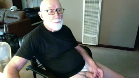 Snapshot of thickmorningwoodinyoualways chatting on 09-25-25, 05:38 Thickmorningwoodinyou always online show from 09-25-25, 05:38