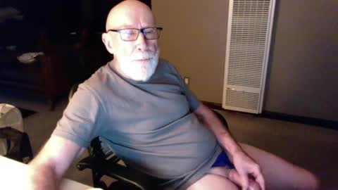 Snapshot of thickmorningwoodinyoualways chatting on 10-14-25, 02:18 Thickmorningwoodinyou always online show from 10-14-25, 02:18