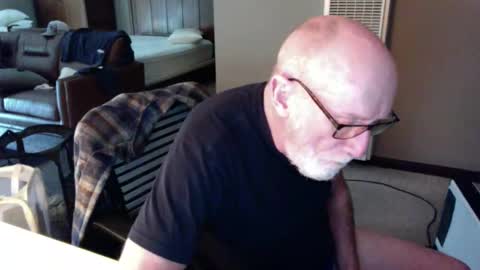 Snapshot of thickmorningwoodinyoualways chatting on 11-07-25, 06:08 Thickmorningwoodinyou always online show from 11-07-25, 06:08