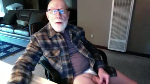 Snapshot of thickmorningwoodinyoualways chatting on 01-13-26, 04:01 Thickmorningwoodinyou always online show from 01-13-26, 04:01