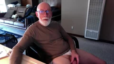 Snapshot of thickmorninwood chatting on 06-01-26, 03:47 thickmorninwood online show from 06-01-26, 03:47