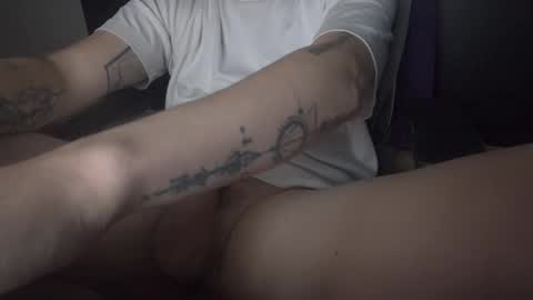 thicksized online show from 10-04-25, 11:47