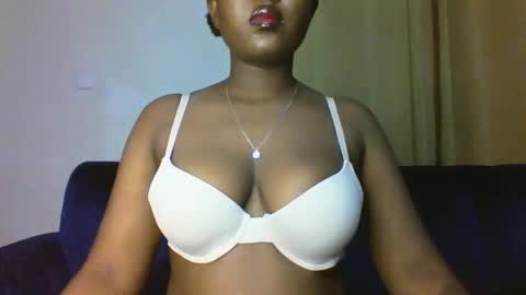 Snapshot of thickyannah2 chatting on 09-14-25, 11:04 thickyannah online show from 09-14-25, 11:04