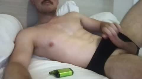 Snapshot of thierrinho8148 chatting on 07-28-26, 03:21 thierrinho8148 online show from 07-28-26, 03:21