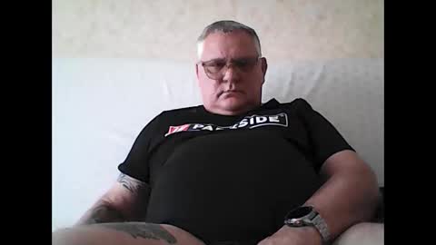 Thierrysymp online show from 10-23-25, 03:33