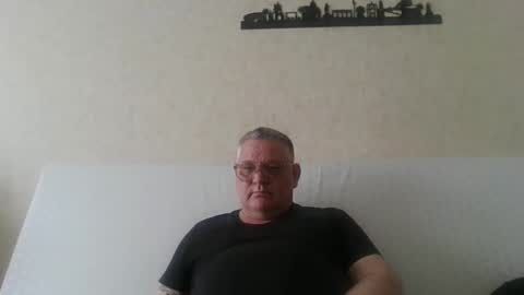 Thierrysymp online show from 04-10-26, 04:01