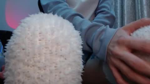 sara online show from 03-11-26, 02:17