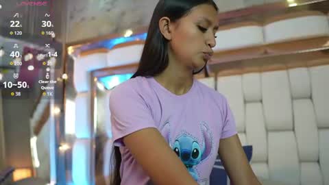 Snapshot of thin_eva chatting on 06-29-26, 12:49 Eva online show from 06-29-26, 12:49