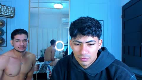 Snapshot of thirstmen_ chatting on 10-11-25, 01:53 MICHAEL AND CRISS online show from 10-11-25, 01:53