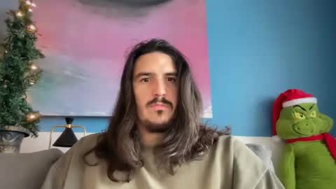 Snapshot of thirtyfootoctopus chatting on 12-01-25, 07:08 Octopus online show from 12-01-25, 07:08