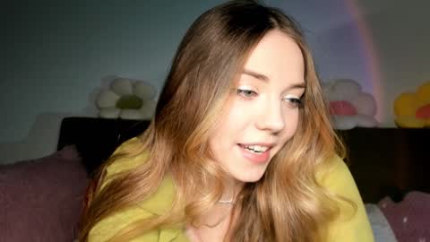 Amelia  shows on mondays fridays and sundays  if anything changes im giving updates on my fansly  online show from 01-12-25, 02:52