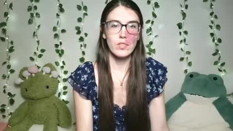 thistlefernsby online show from 06-14-26, 06:21