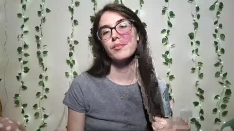 thistlefernsby online show from 07-21-26, 02:14