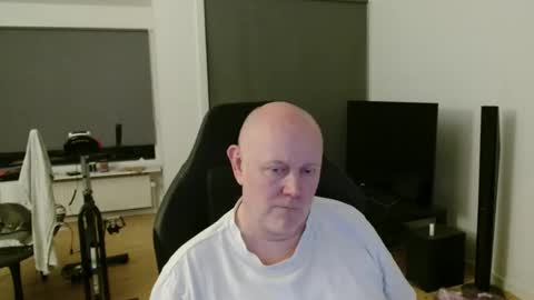 thomas315627 online show from 05-30-26, 08:39
