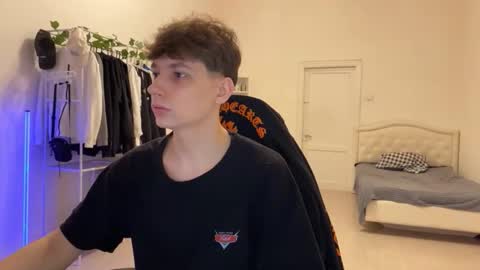 Thomas Hill online show from 11-28-25, 07:27