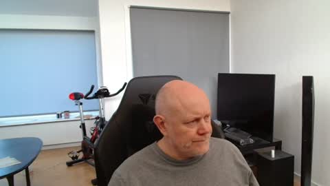 thomas806035 online show from 06-23-26, 07:17