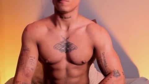 Snapshot of thomas_fit1 chatting on 01-02-25, 03:58 Thomas 3 JUST STAY AND BE MY LAST LOVE online show from 01-02-25, 03:58