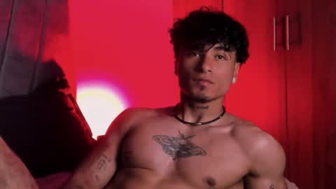 Snapshot of thomas_fit1 chatting on 10-02-25, 04:30 Thomas 3 JUST STAY AND BE MY LAST LOVE online show from 10-02-25, 04:30