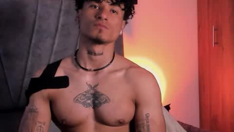 Snapshot of thomas_fit1 chatting on 10-07-25, 09:12 Thomas 3 JUST STAY AND BE MY LAST LOVE online show from 10-07-25, 09:12