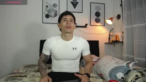 thomas_hot369 online show from 04-07-26, 01:17