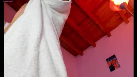 Thomas online show from 09-19-25, 02:46