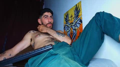 thomas_ks11 online show from 02-03-26, 03:04