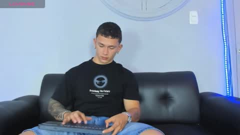 Thomas online show from 02-26-26, 01:32