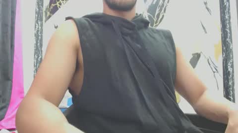 Snapshot of thomas_neuman chatting on 06-04-26, 10:49 Thomas online show from 06-04-26, 10:49