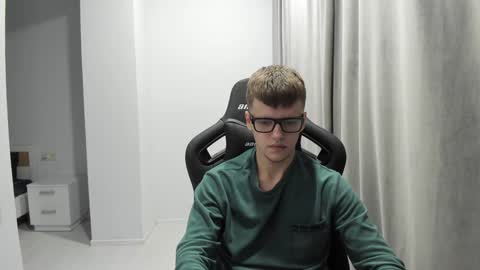 Tomas online show from 01-23-25, 06:56