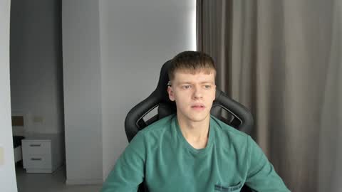 Tomas online show from 02-02-25, 10:24