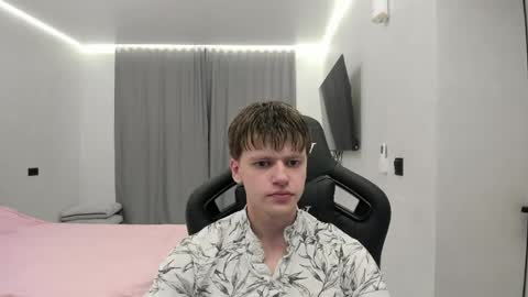 Tomas online show from 04-04-26, 07:22