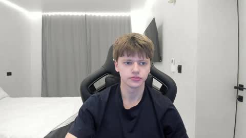 Tomas online show from 04-16-26, 06:09