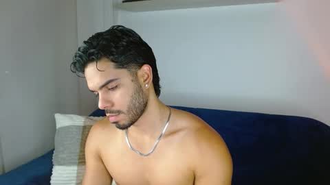 Snapshot of thomas_spellman chatting on 09-25-25, 02:26 thomas_spellman online show from 09-25-25, 02:26