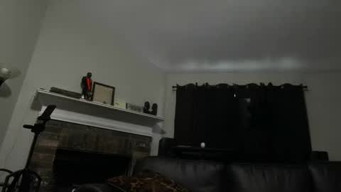 Snapshot of thomasgwhitecft chatting on 04-24-26, 01:35 FatherTime online show from 04-24-26, 01:35