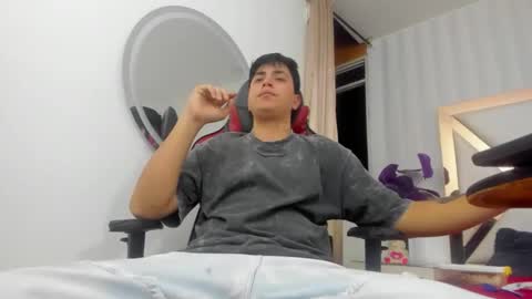 thomasthund online show from 01-14-26, 03:01